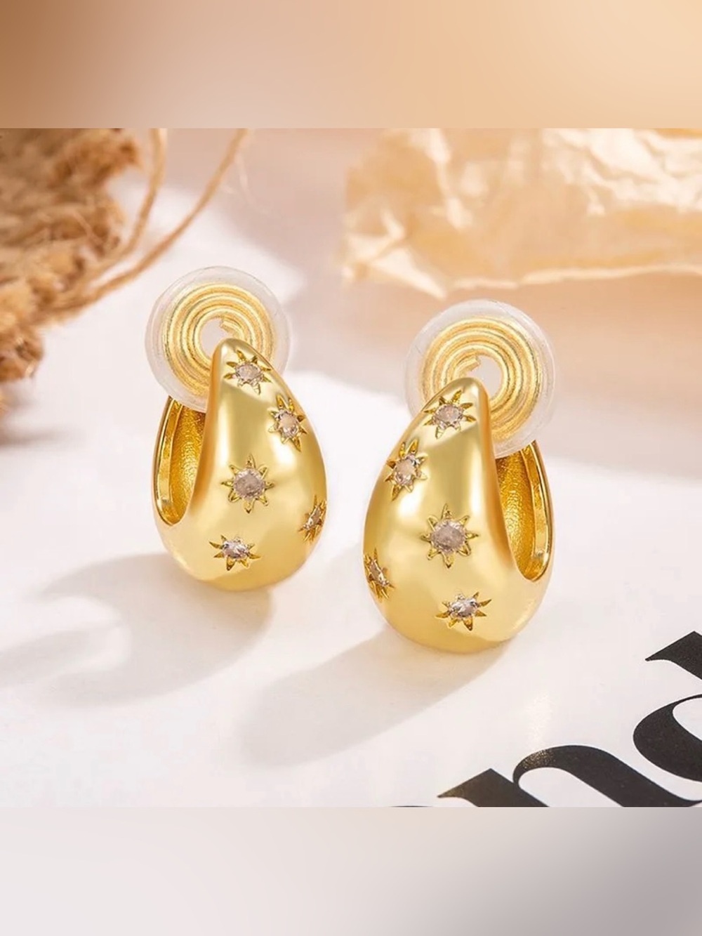 Gold teardrop U Huggie Hoop with star accents Clip-On Earrings - Women's Jewelry